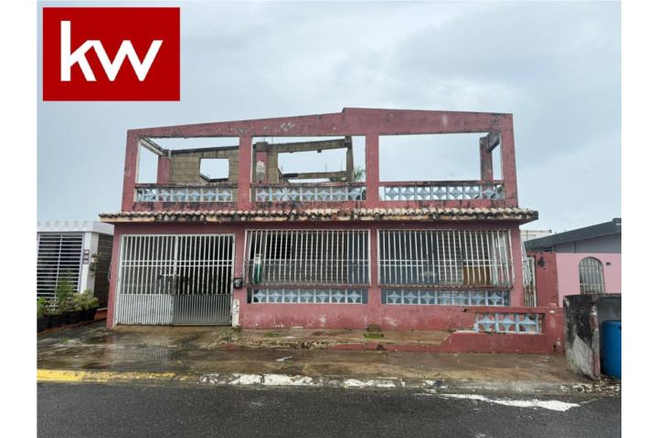 URB. LEVITTOWN LAKES, CASA EN TOA BAJA