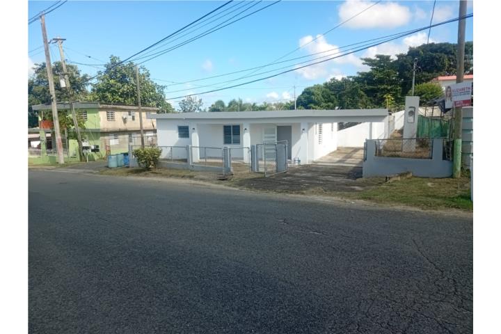 Propiedad 3H/1B Arecibo remodelada