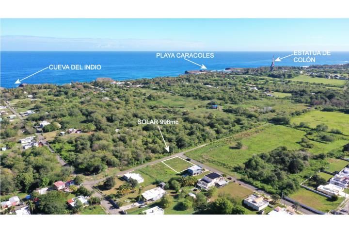 Solar de 1,000mc completamente llano con facilidades de agua potable y energía eléctrica.