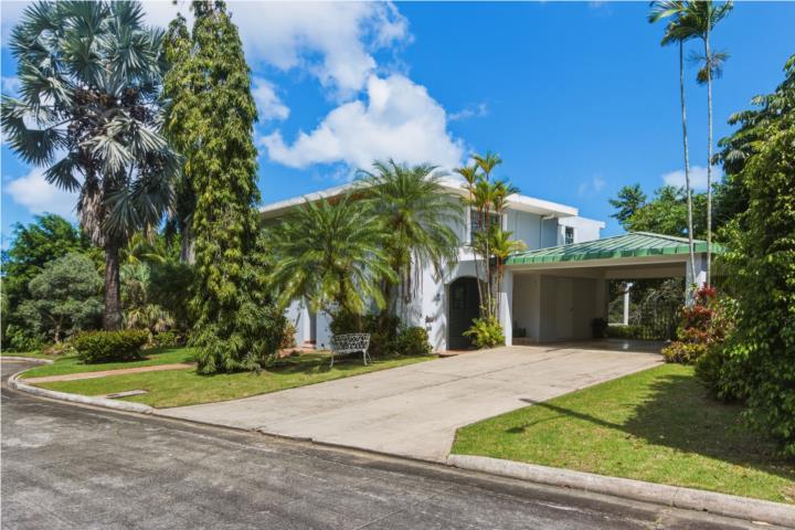 VENTA URB. HACIENDA MARGARITA, LUQUILLO