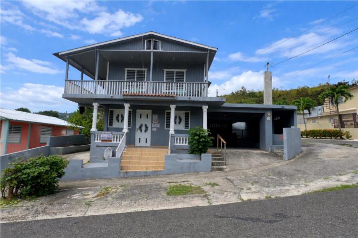 ESQUINA DOS NIVELES CEMENTO/MADERA ARRIBA