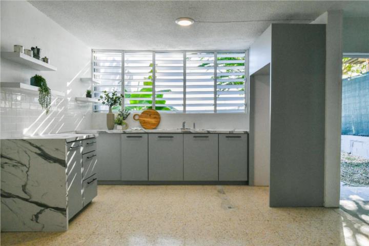 Sierra Bayamon Duplex- Hermosa y Remodelada