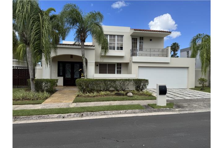 Urb. Palma Real--Great street