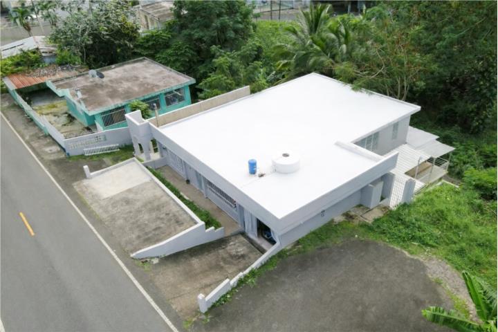 Turnkey 6-Unit Investment Prime Location!