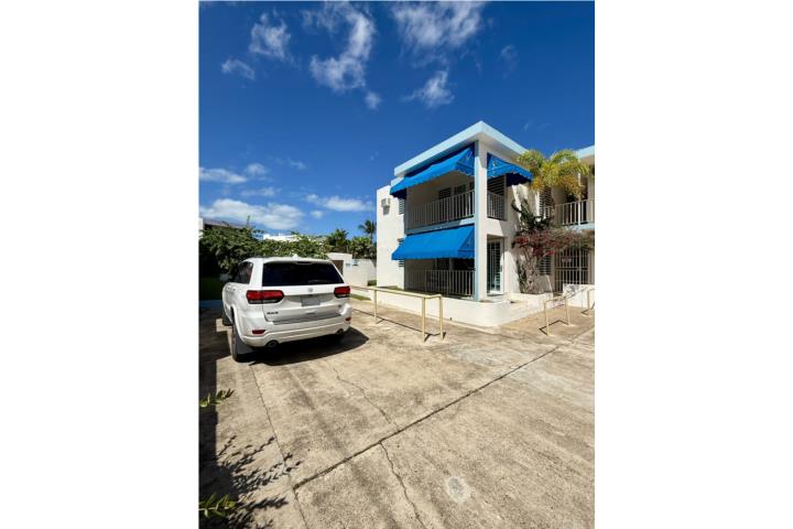 Playas Lindas, Luquillo.