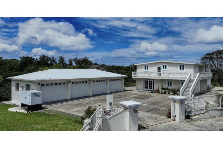 House in Rabanal, Aibonito