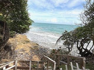 Propiedad con acceso al mar @ Maunabo