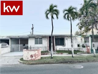 URB. VISTAMAR, CASA EN CAROLINA