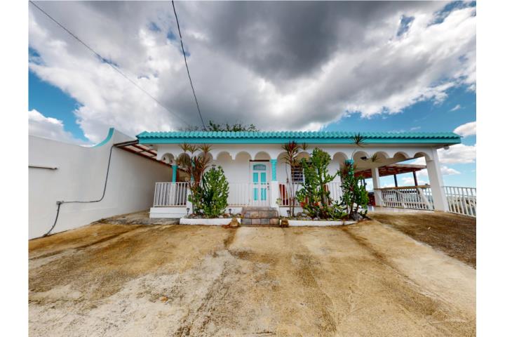 Residencia con Vista al Mar y Montaña