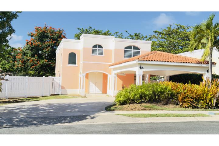 NEW LISTING!!! GRAND PALM II - APROVECHA!!!