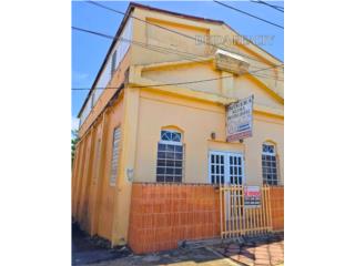 Nuevo Listado en Camuy Pueblo de dos niveles 