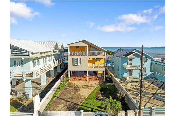 Exclusive oceanfront opportunity in Aguada