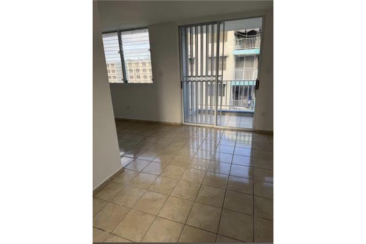 $130,000, Cond. BALCONES DE CAROLINA, No se a