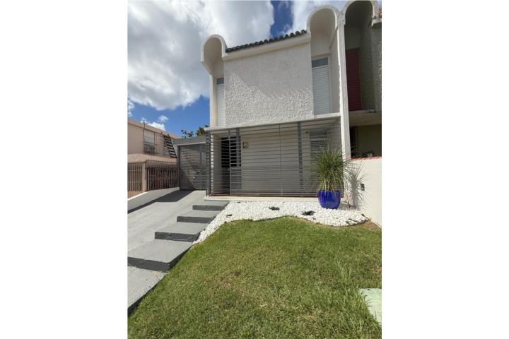Townhouse Rincón Español- Trujillo Alto
