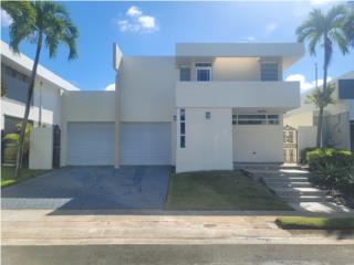 VILLA HUCAR