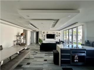 Bello Apartamento Remodelado en Vega Baja 