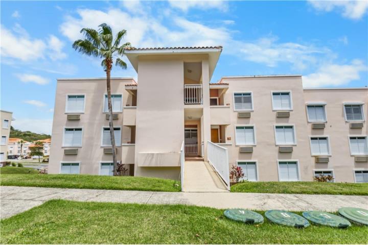 3bd/2.5ba Condo w/short-term rental