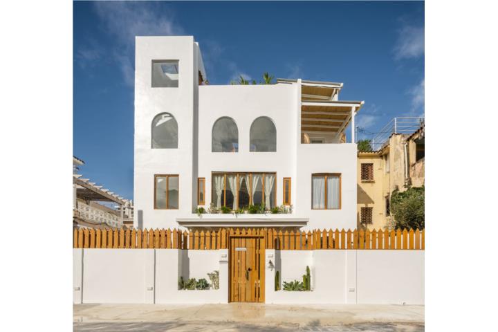 Condado Home w/Casita,Rooftop,Steps to Beach