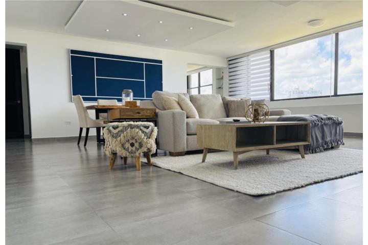 ***CAPARRA HILLS TOWER - Penthouse***