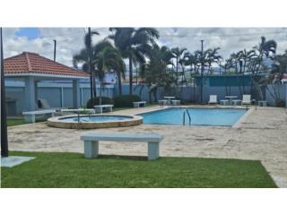 Dolphin Tower, Aceptan Airbnb, Vista al mar