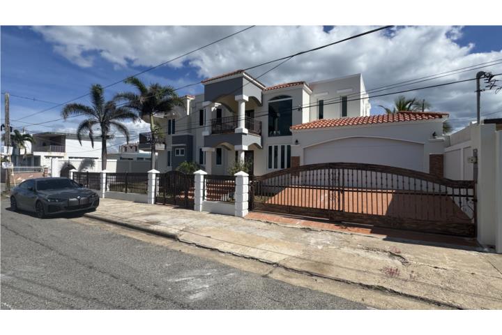 $425,000, Urb. García, Arecibo. ESQUINA, CON