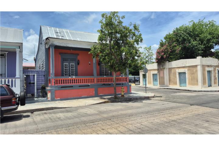 Propiedad esquina con encanto historico Ponce