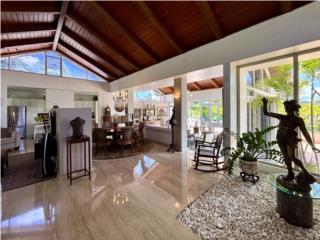 LA VILLA DE TORRIMAR, ELEGANTE, �NICA!