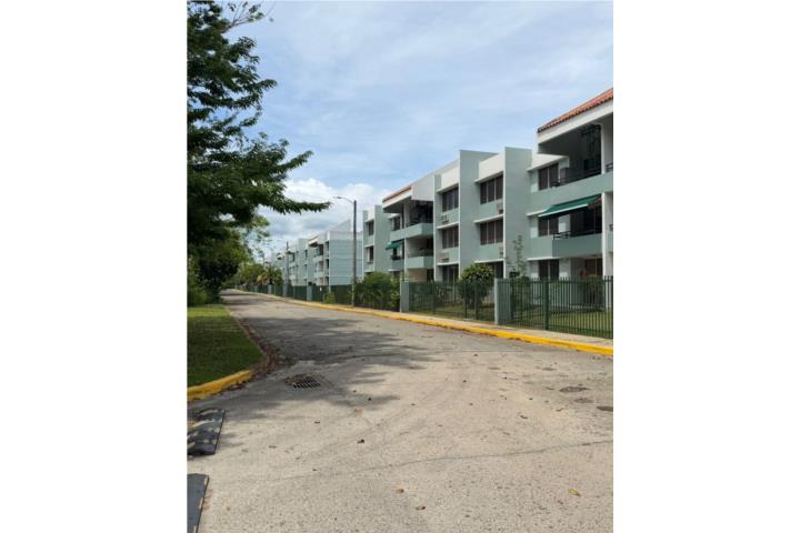 Se vende partamento penthouse (segundo piso)