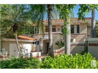 The Greens 3Be/3.5Ba, Private & Vibrant Villa