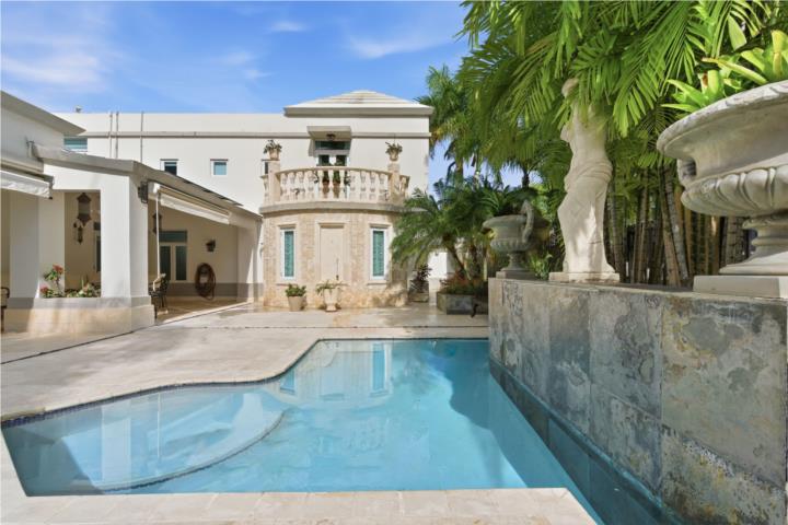 Priced Below Appraisal in Paseos Las Palmas