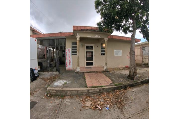 4-Unit Multi-Family Investment Best Location!