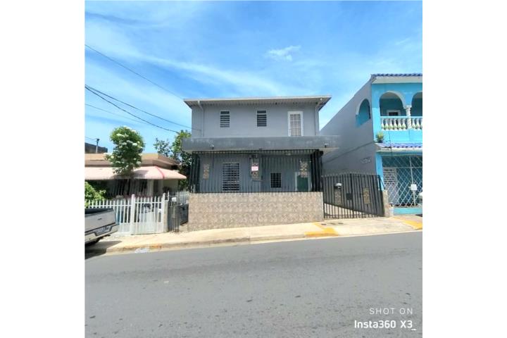 Fully Leased Multi-Unit Near the Beach!
