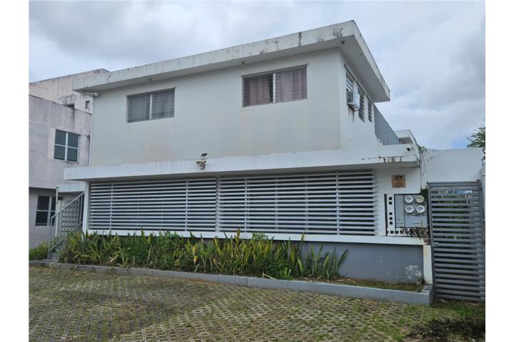 Urb. El Paraíso, C/Paraná, 4 apt $475K