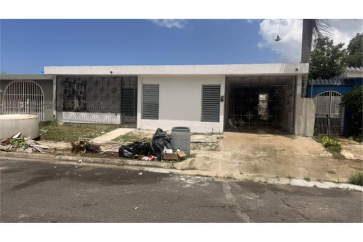 JARDINES COUNTRY CLUB EN REMODELACION
