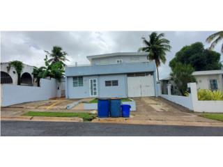 Multi Familiar Urb Miraflores Bayamon