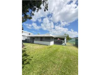 Levitttown 5ta 3hab-2baños $ 270k. con Patio