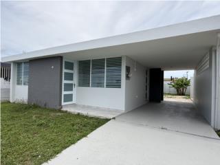 CASA 3H/1B REMODELADA @ LEVITTOWN 4TA SEC