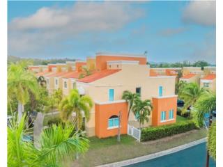 4b/3ba Condo w/bonus room space