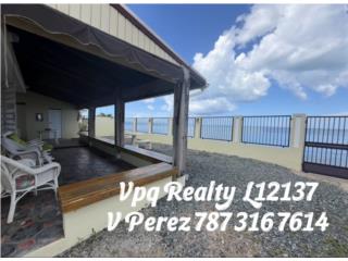 ***Beachfront house***  *a real dream* 