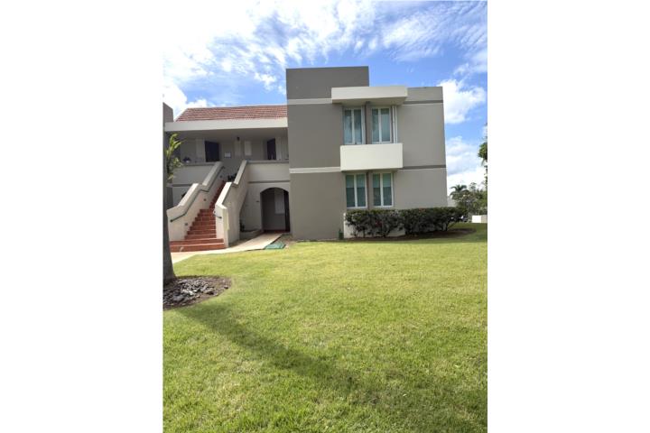 Condominio North Coast Village