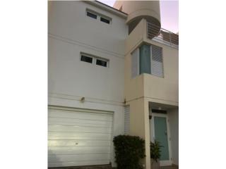 Villa de Golf Este 4 cuartos 4.5 baños