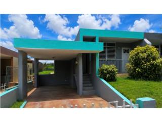 Urb San Crist�bal-CASH ONLY