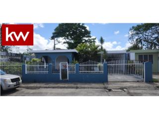 URB. JARDINES PLA, CASA EN CAGUAS