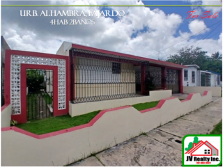 URB. ALHAMBRA 4HB-2B,FRENTE PLAZA DEL MERCADO