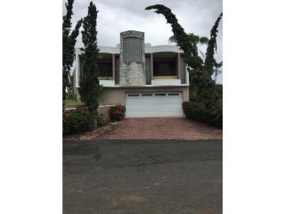 Hermosa Casa en Aguada con Vista al Mar
