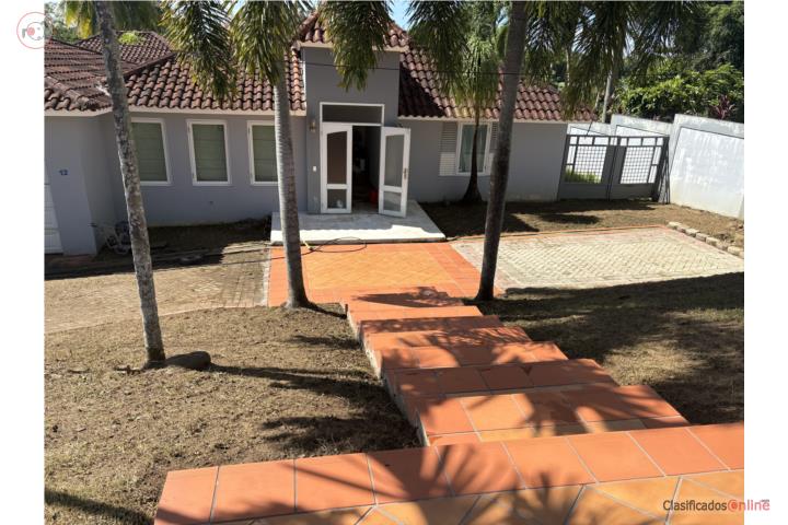 Torrimar area, Terrera 4 y 4 piscina