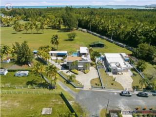 BEACH FRONT LAS PICUAS