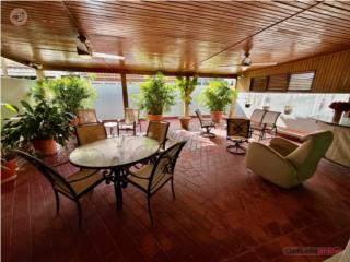 Townhouse - Right on The Beach