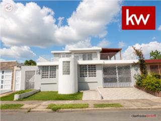 URB. JARDINES DE CANOVANAS, CASA EN CANOVANAS