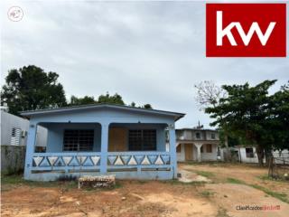 BO. SANTA ROSA, CASA EN VEGA BAJA